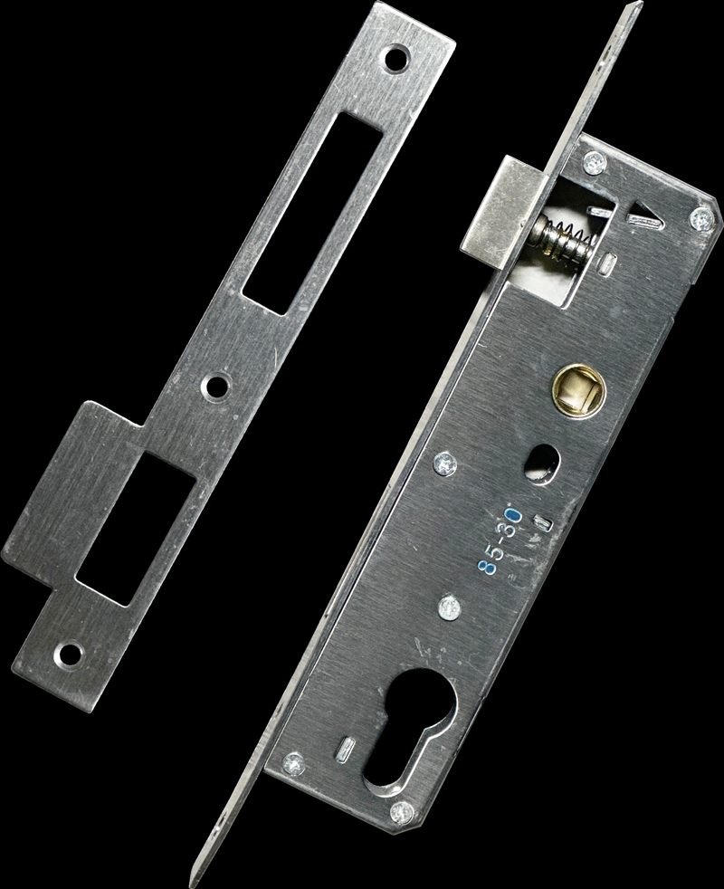 Multi-point lock mechanism
