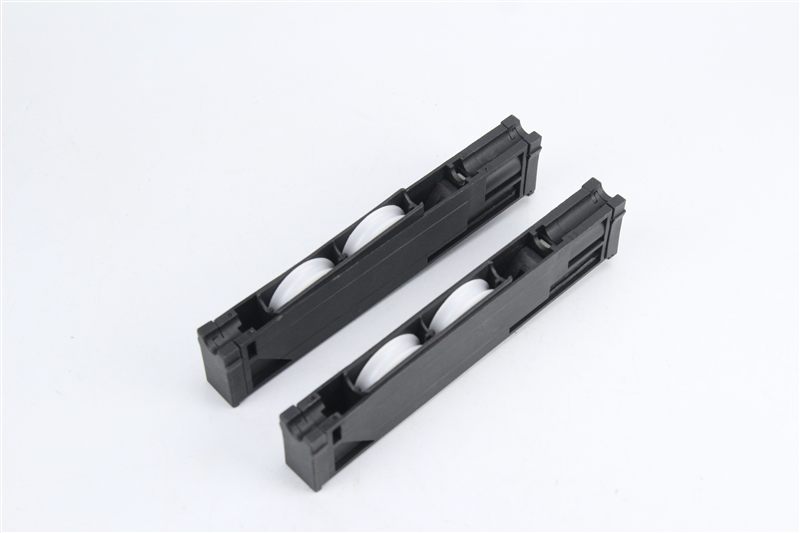 Sliding roller wheel hardware